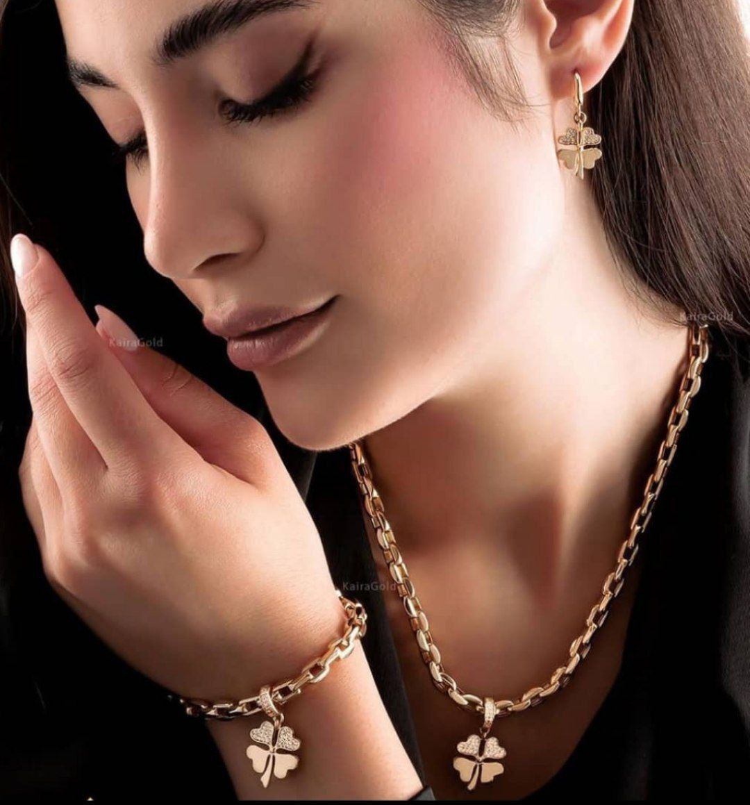 Ensemble Gelbgold 18k – Shabdar (Kleeblatt)