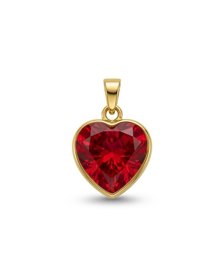 18k Gold Herzanhänger mit leuchtend roter Zirkonia auf weißem Hintergrund.
