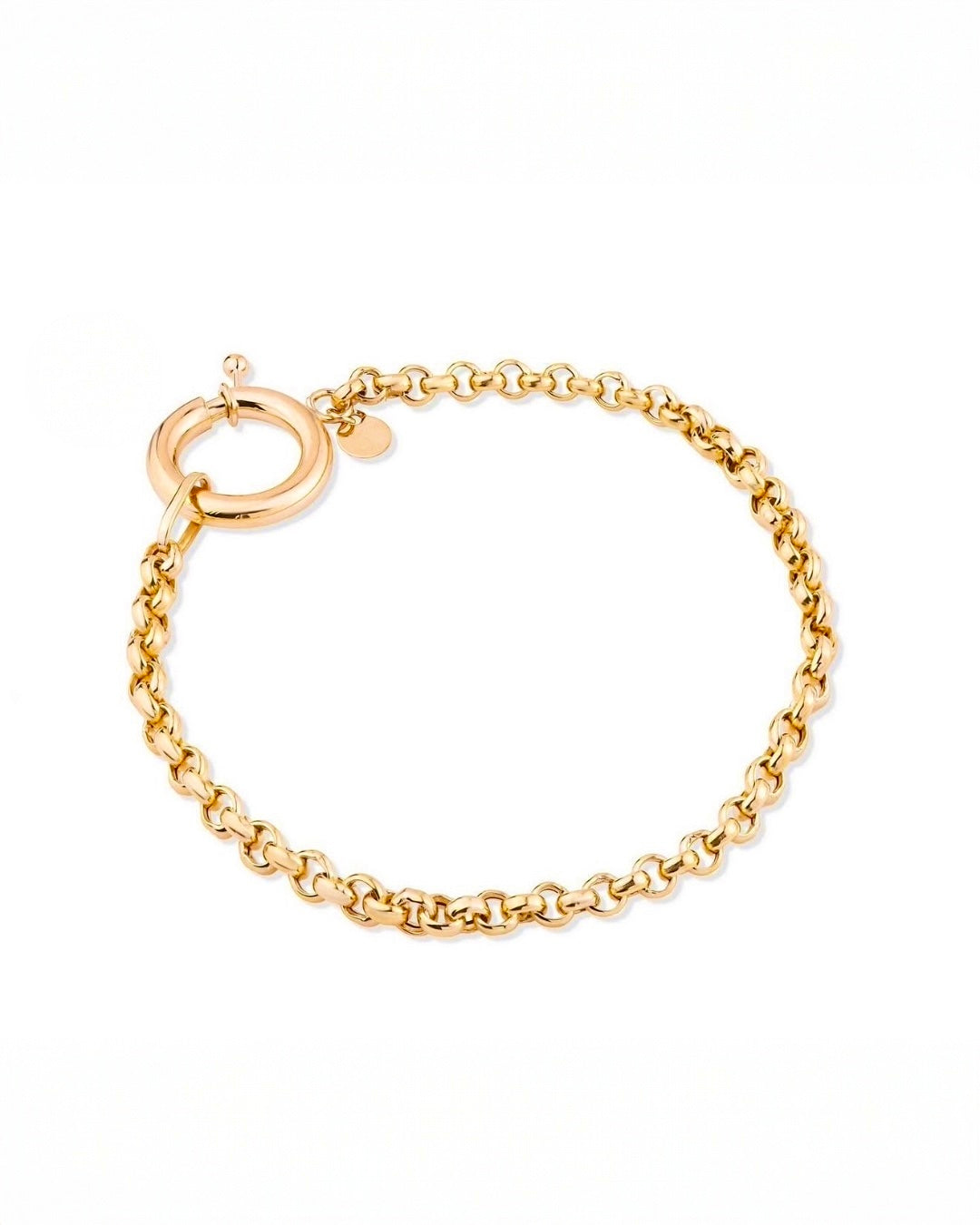 Detailaufnahme einer 18k Gelbgold Erbskette mit grossem Federringverschluss