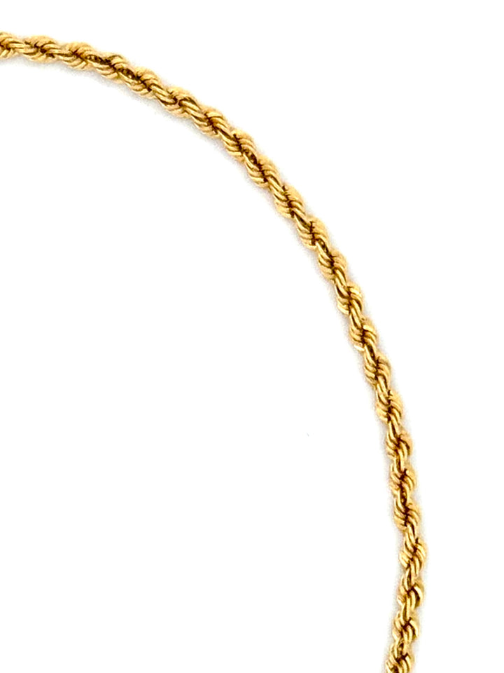 Klassisches Kordelarmband aus 18k Gelbgold mit gedrehtem Muster, handgefertigt in persischer Tradition (Nahaufnahme)