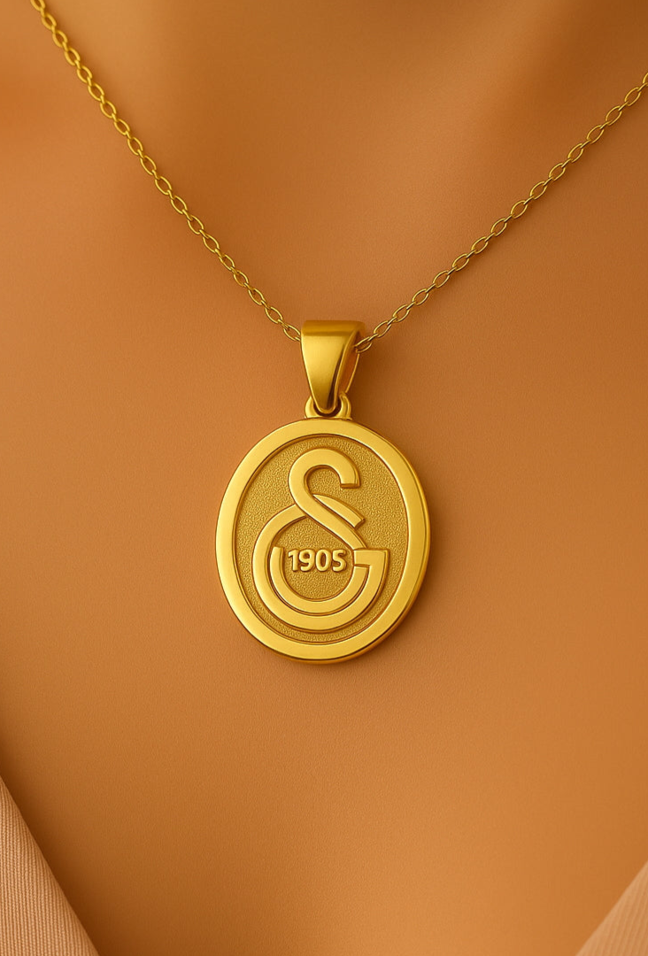 18k Goldanhänger mit personalisiertem Clubsymbol – handgefertigte Sonderanfertigung