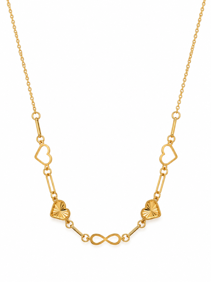 Halskette aus 18K Gelbgold mit vier Herzmotiven, sechs Paperclip-Elementen und zentralem Unendlichkeitssymbol auf weissem Hintergrund.