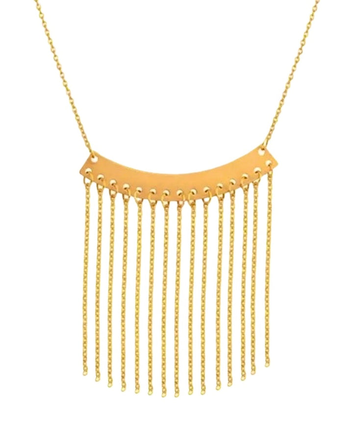 Detailaufnahme der gebogenen Goldplatte mit filigranen Kettensträngen – 18k Gelbgold in handgefertigtem Design