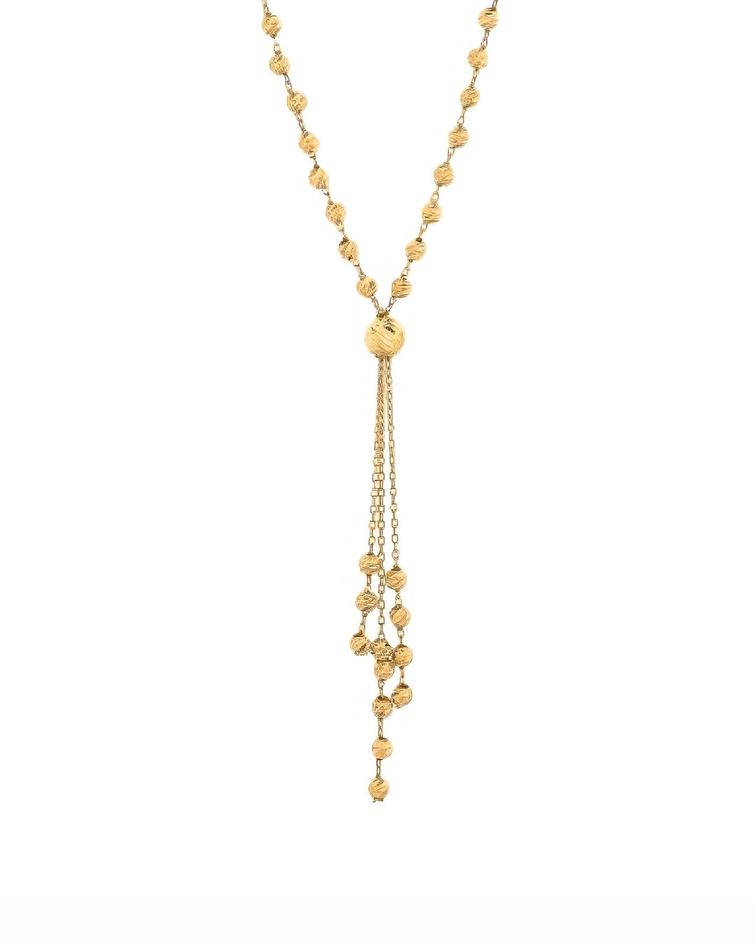 Nahaufnahme einer 18k Goldhalskette mit Goldkugeln und filigraner Anhängerstruktur – präzise gearbeitet, handgefertigt &amp; poetisch.