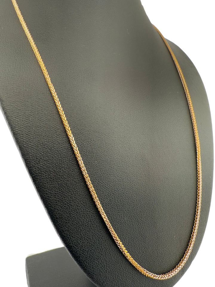 Zanjir-e Miro-ye Zarif-e Dorang – filigrane Bicolor-Mirokette aus 18k Gold, sanft glänzend im leichten Seitenprofil