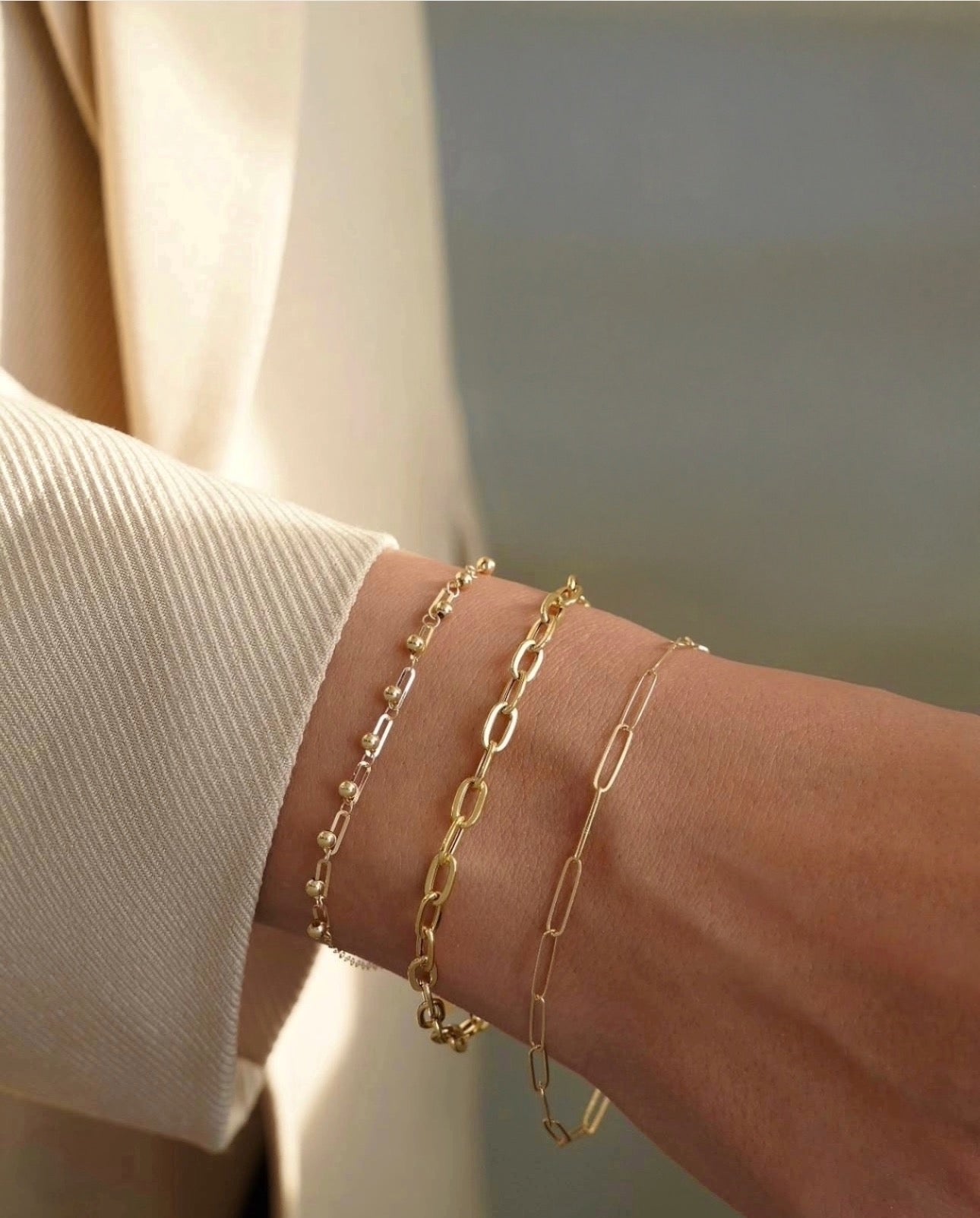 Luxuriöses Armband aus 18k Gelbgold – Zanjir-e Gū-ye Talâ (Goldkügelchen-Kette). Filigran handgefertigte Gliederkette mit eleganten Goldkügelchen, edles Schmuckstück für stilvolle Auftritte.