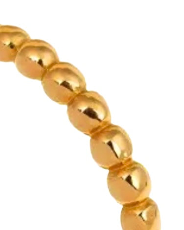 Detailaufnahme: 18k Goldring mit Tropfenstruktur